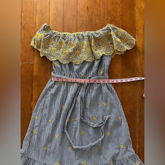 Flying Tomato Cotton Blend Embroidered Off-Shoulder Striped Sundress SZ M - Picture 7 of 9